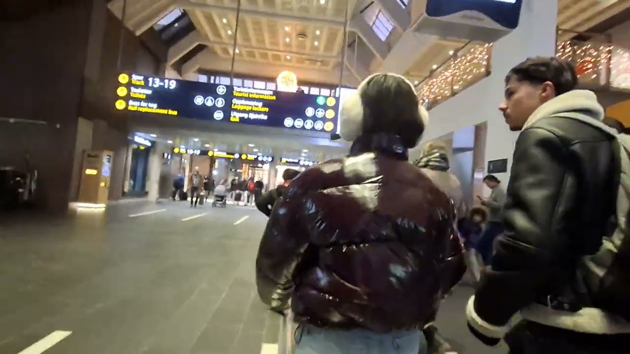 Train station oslo Norway