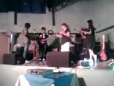 PARAMORE cover --- CCSE Acquaintance Party 2009