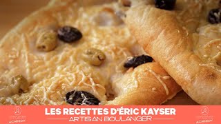 Eric Kayser vous présente un bijou de Provence: la recette de la fougasse aux olives