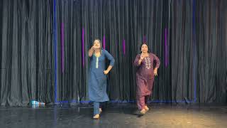 Chamma Chamma Simple Dance Choreography By @sitadohre680
