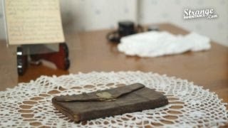 Strange Inheritance: Washington's wallet