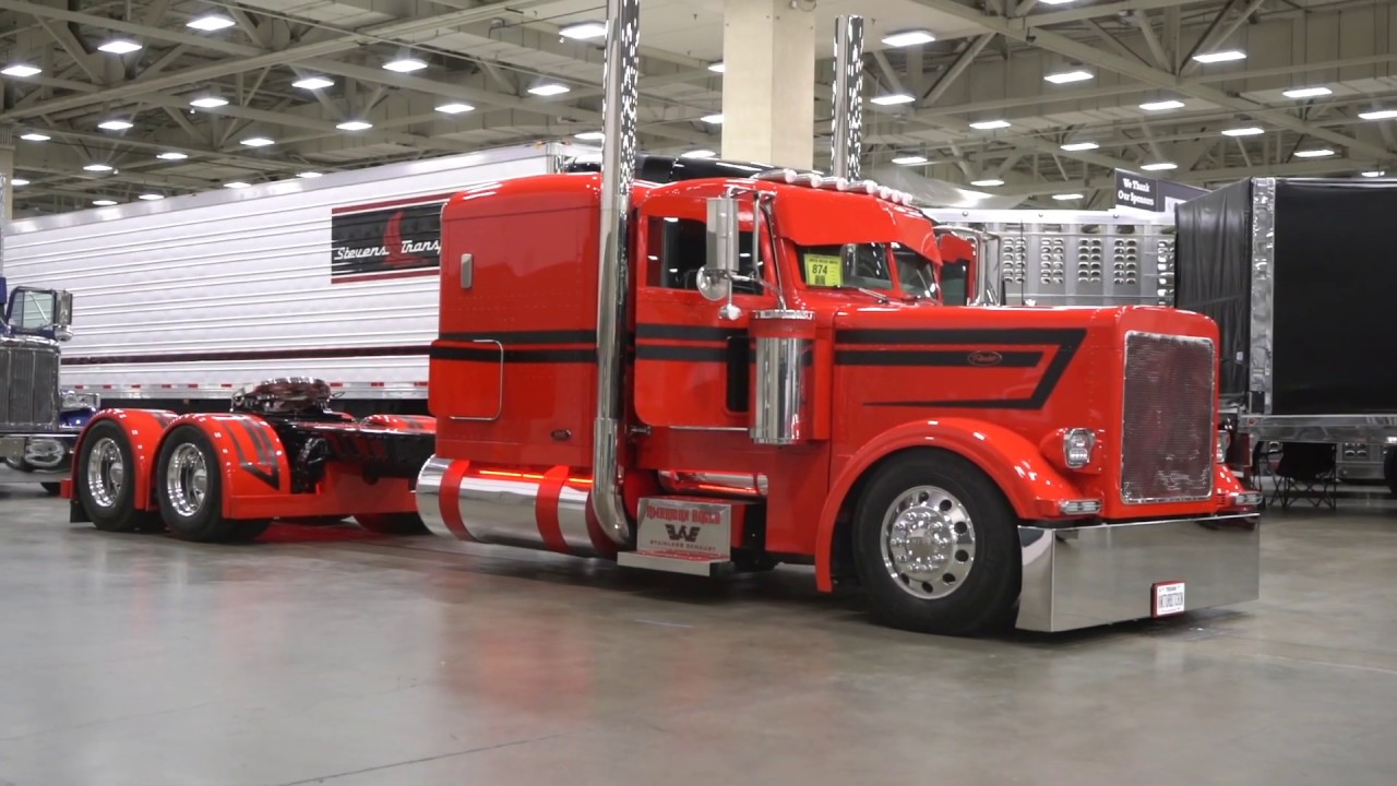 THE DALLAS FORTH WORTH GREATEST AMERICAN TRUCK SHOW! The Big Rigs