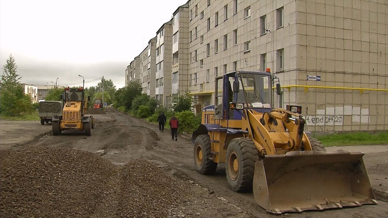 После обращений жителей началось асфальтирование дворовых территорий #серовтв #серов