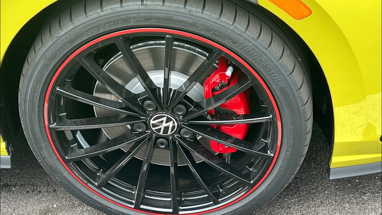 First look 40th anniversary MK8 GTI in Pomelo Yellow YouTube