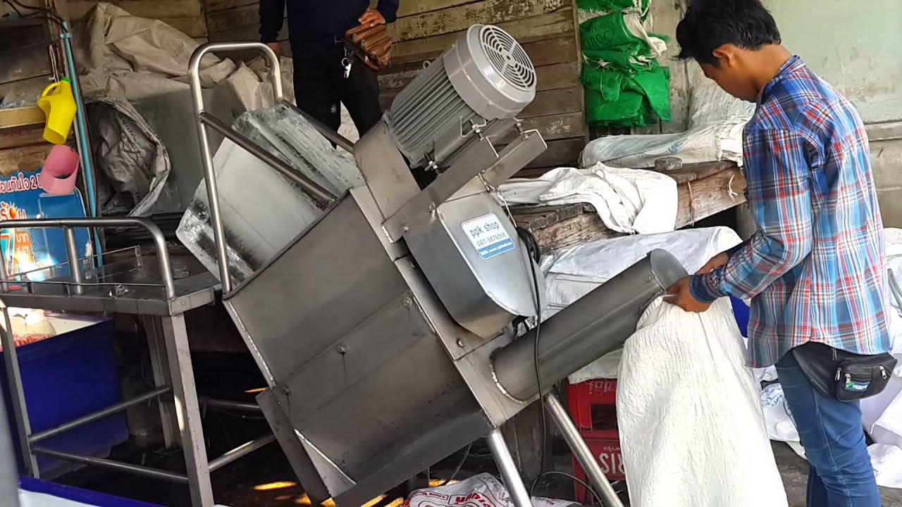 Ice crusher Block ice crushing machine made in thailand YouTube