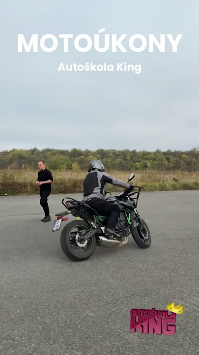 Motoúkony: jak na osmičku? 🛵🏍️