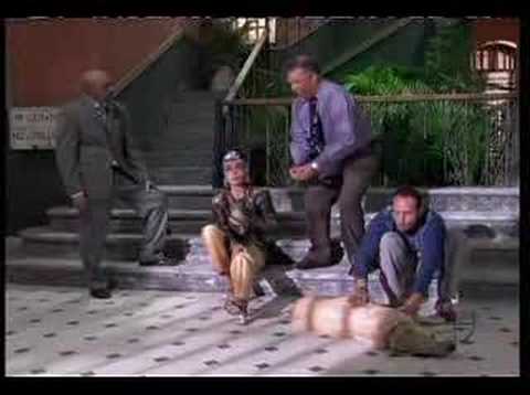 VECINOS SHOWS Benito Frankie Rivers_chunk_2 - YouTube