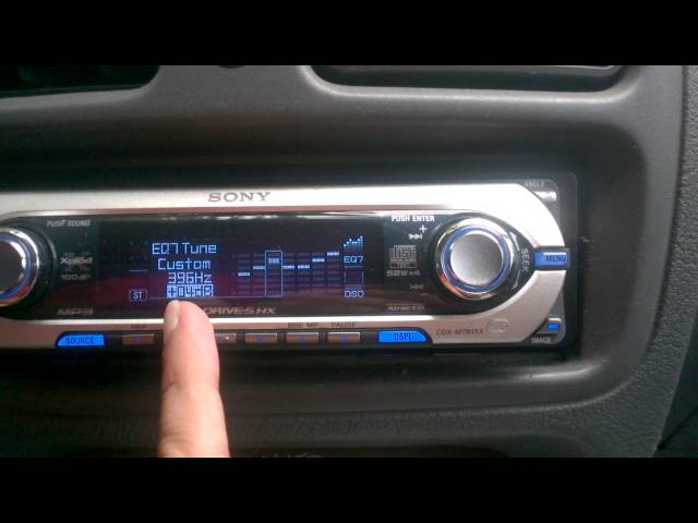Sony CDX-M7815X - Xplod - YouTube