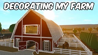DECORATING MY FARM IN BLOXBURG