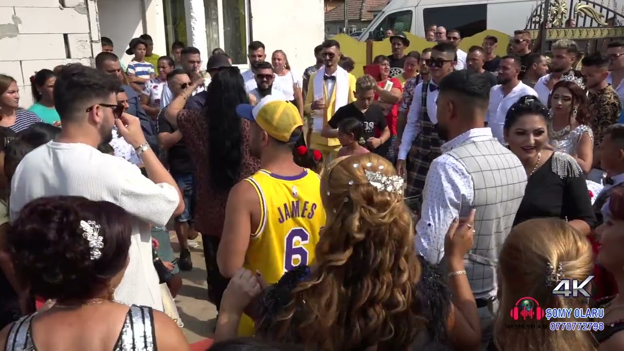 4HD Mirii Ionut & păpuşa Live 🎤🎹Cove