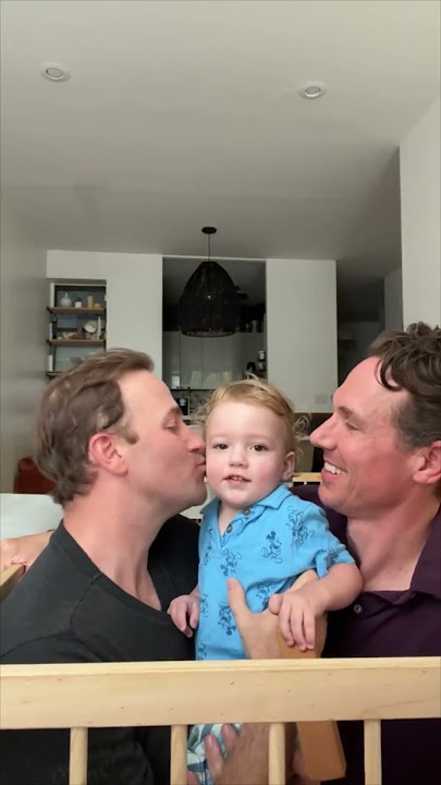 Gay Couple Surprise their Son with kisses #gaydads #samesexparents #newparents #baby