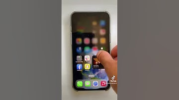 iOS 16 Features Part 17: Astronomy Lockscreen 👽  #tailormadetech #apple #ios16 #ios16features