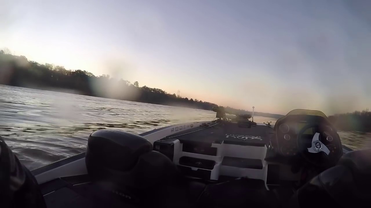 Accident spectaculaire de bass boat YouTube