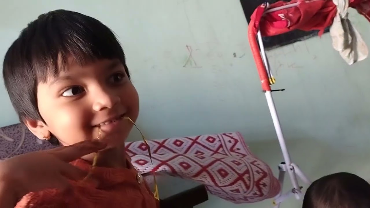 👍👍 आद्या लागलेल्या खायला आणि आणि मग मला पण चार ते 🤣