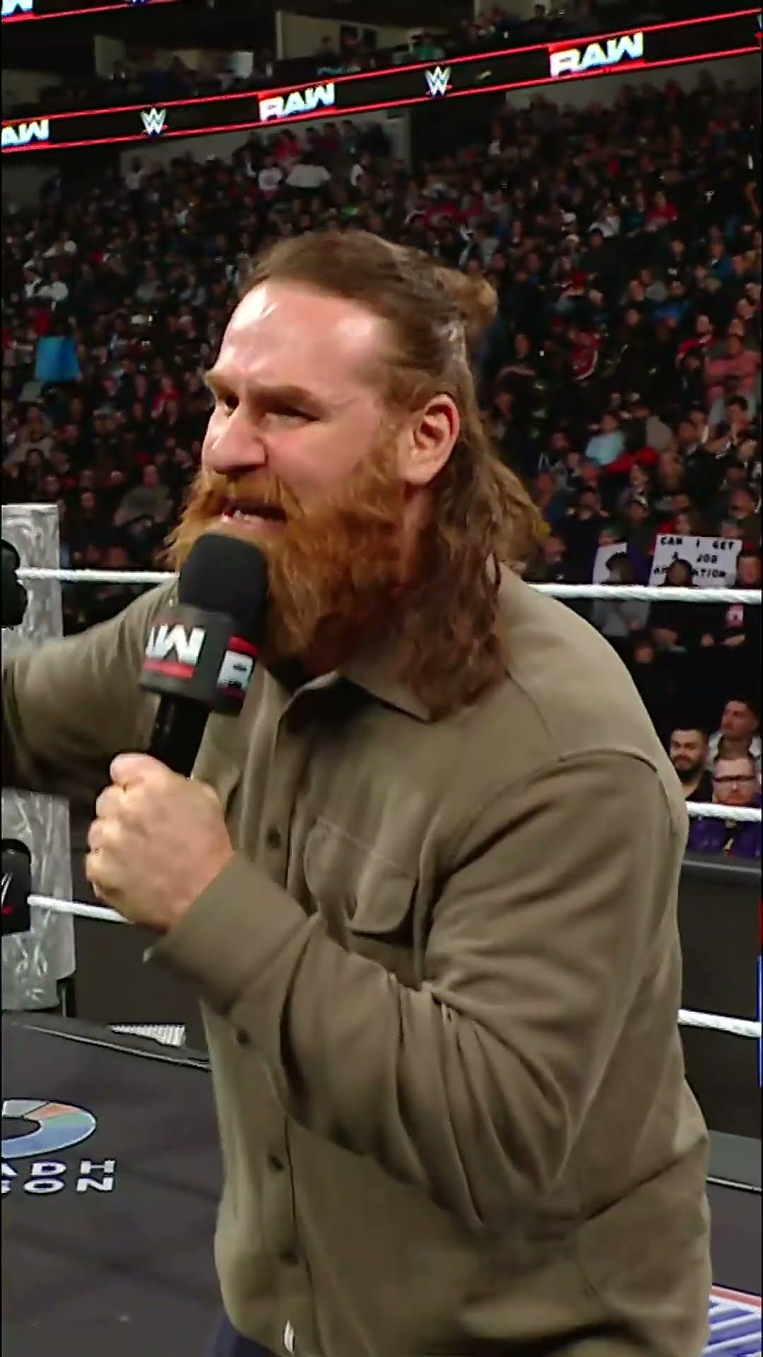 We can’t wait! Sami Zayn will be competing in #RoyalRumble!! ? #RawOnNetflix #WWERaw