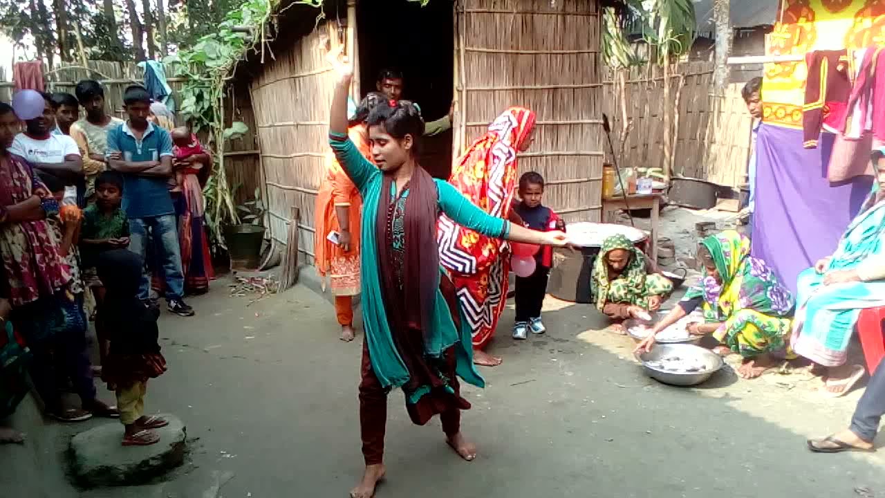 সোনিয়ার মাথা নষ্ট করা পাল পাল নাচ না দেখলে মিস করবেন।