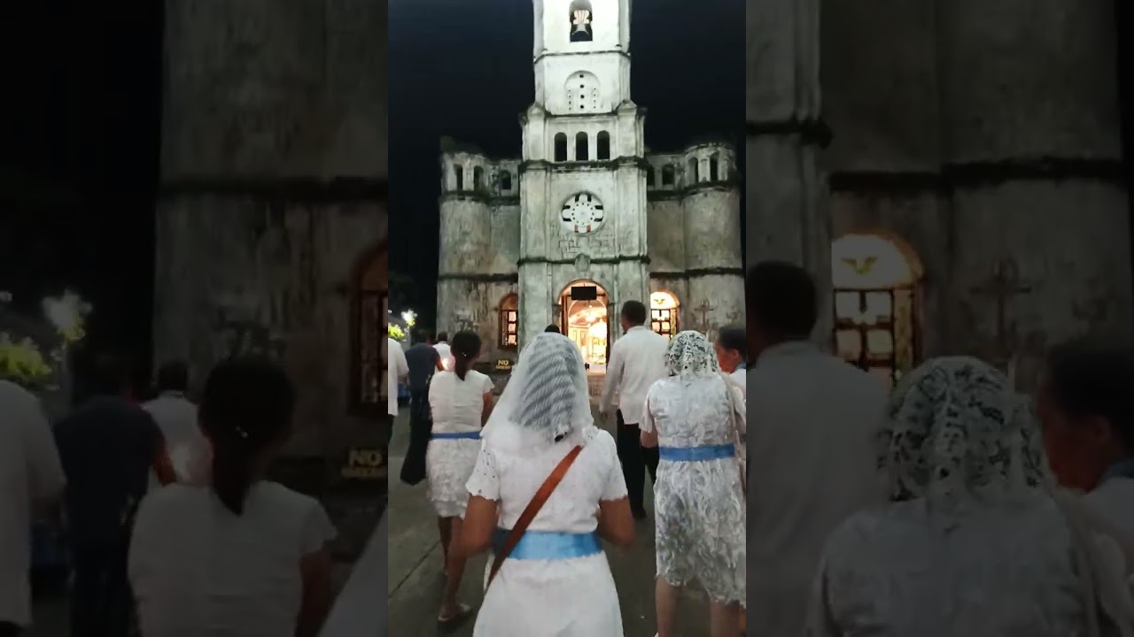 Procession sa Birhen sa Lourdes alas at 4:30 am 