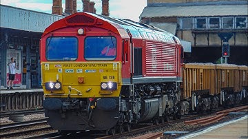 DB Cargo (Yiwu-London) Class 66136 powers up through Tonbridge working 6N32 11/07/20