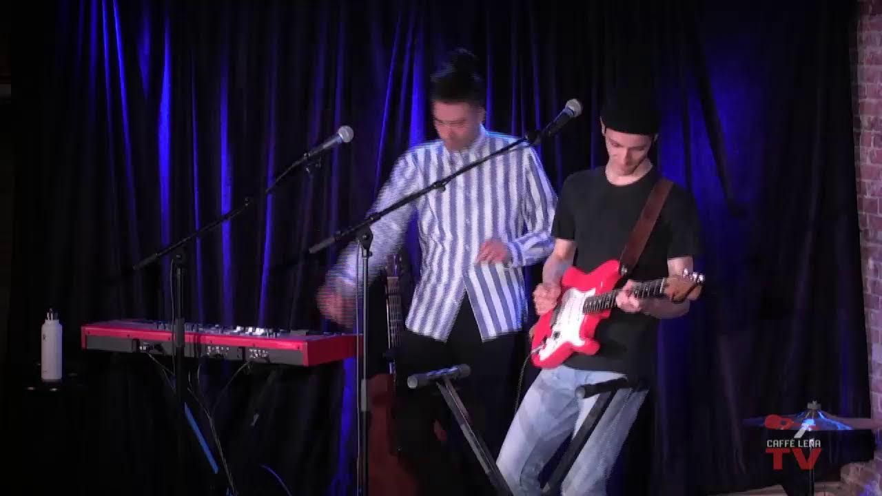 Oshima Brothers - Live at Caffe Lena