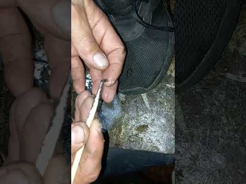 How to patch ripped mesh