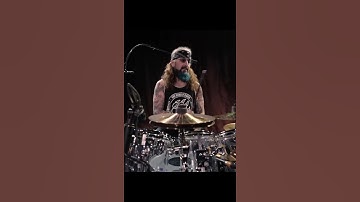Mike Portnoy Plays His Favorite Neil Peart Drum Parts