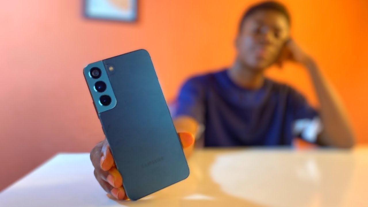 Using the Samsung Galaxy S22 in 2025: Still Worth It?