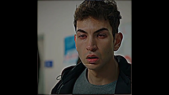 Leyla Ölüyor.