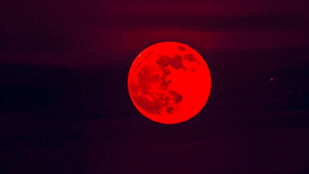 УЖЕ ЗАВТРА!! КРОВАВОЕ ПОЛНОЛУНИЕ и Лунное ЗАТМЕНИЕ - 3 марта! Как Избежать ПРОБЛЕМ 03.03?!