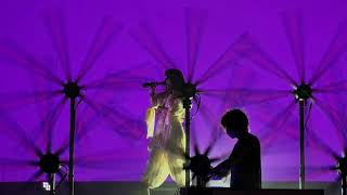Purity Ring  - "Push Pull" live @ Warfield, SF - October 14, 2025