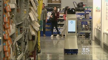 Lowe’s Unveils Lo Bot, The Bilingual Robot That Is Eager To Please