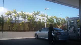 Pumping Gas Hilo Hawaii SAFEWAY 2019