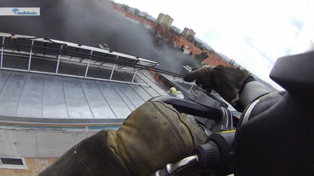 Dachstuhlbrand Krems-Lerchenfeld