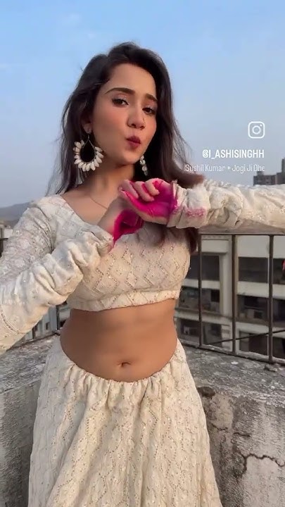 holi boob grab