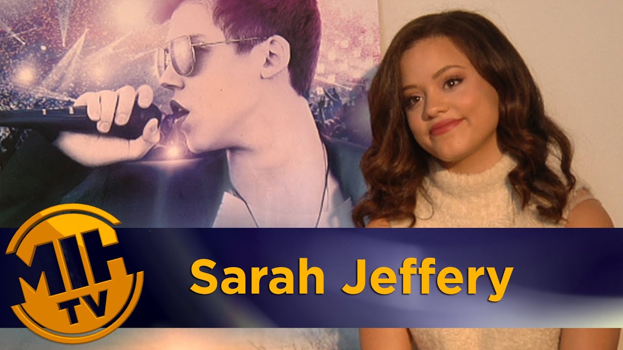 Sarah Jeffery desktop Wallpapers