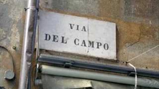 Video voorbeeld van "Fabrizio De Andrè - Via del Campo"