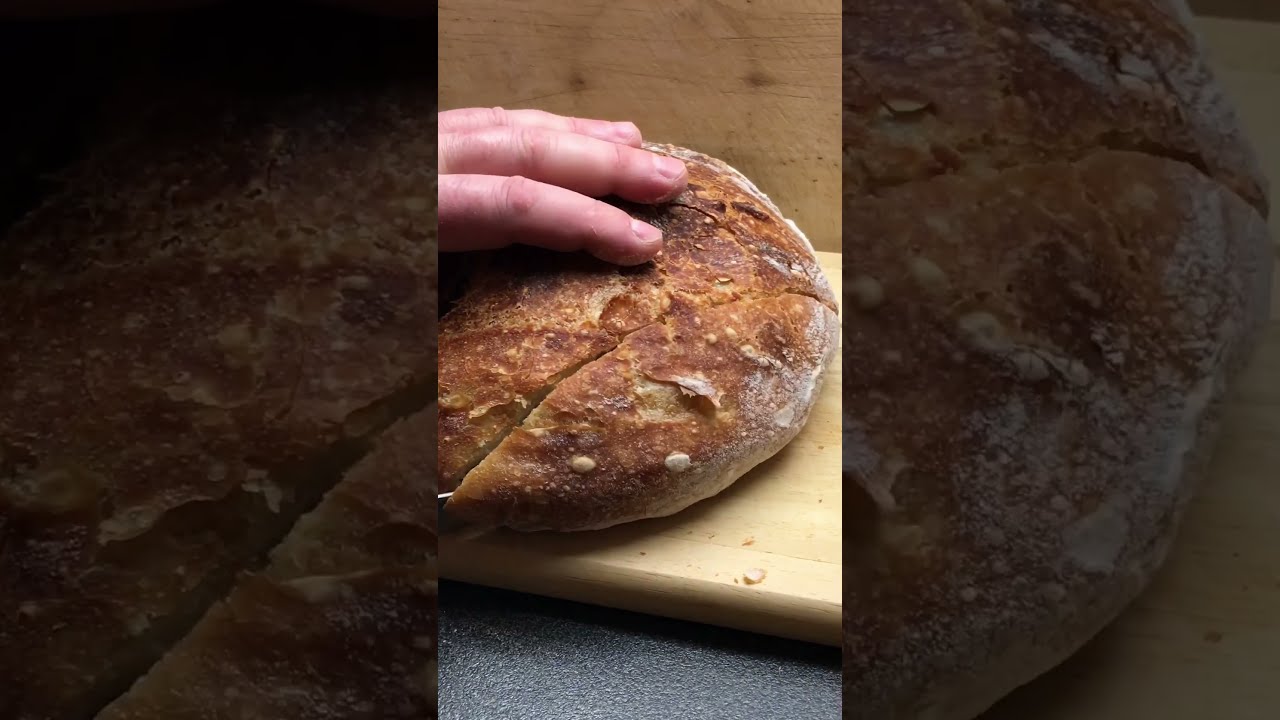 Деревенский хлеб, нарезка корочки, звук ASMR - скоро появится видео процесса