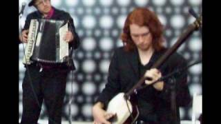 津軽三味線でジプシージャズ! Limehouse Blues on Accordion and Shamisen