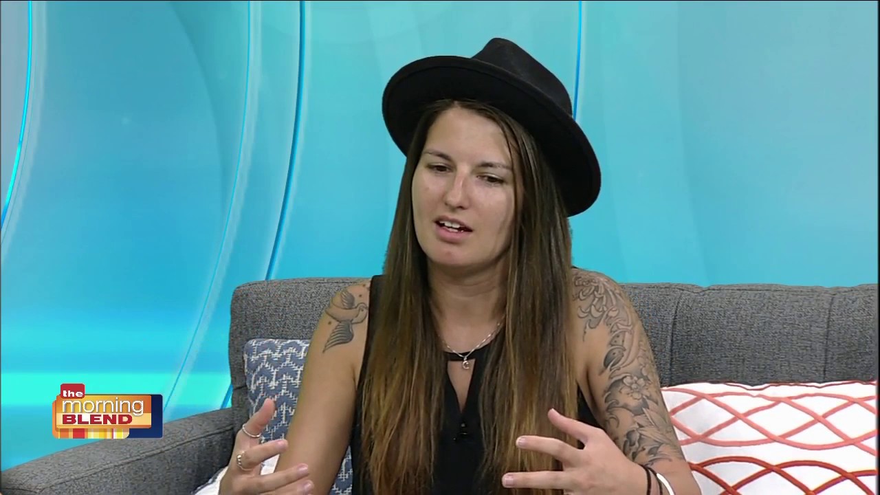 Sheena from The Voice warms up her singing voice by belting some tunes