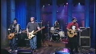 Steve Earle &amp; The Dukes - Transcendental Blues - (Live On Late Night With Conan O&#39;Brien,  &#39;00)