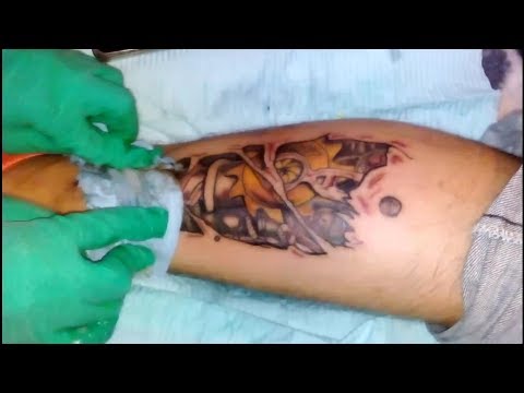 Tattoo Biomecánico En Pierna Youtube