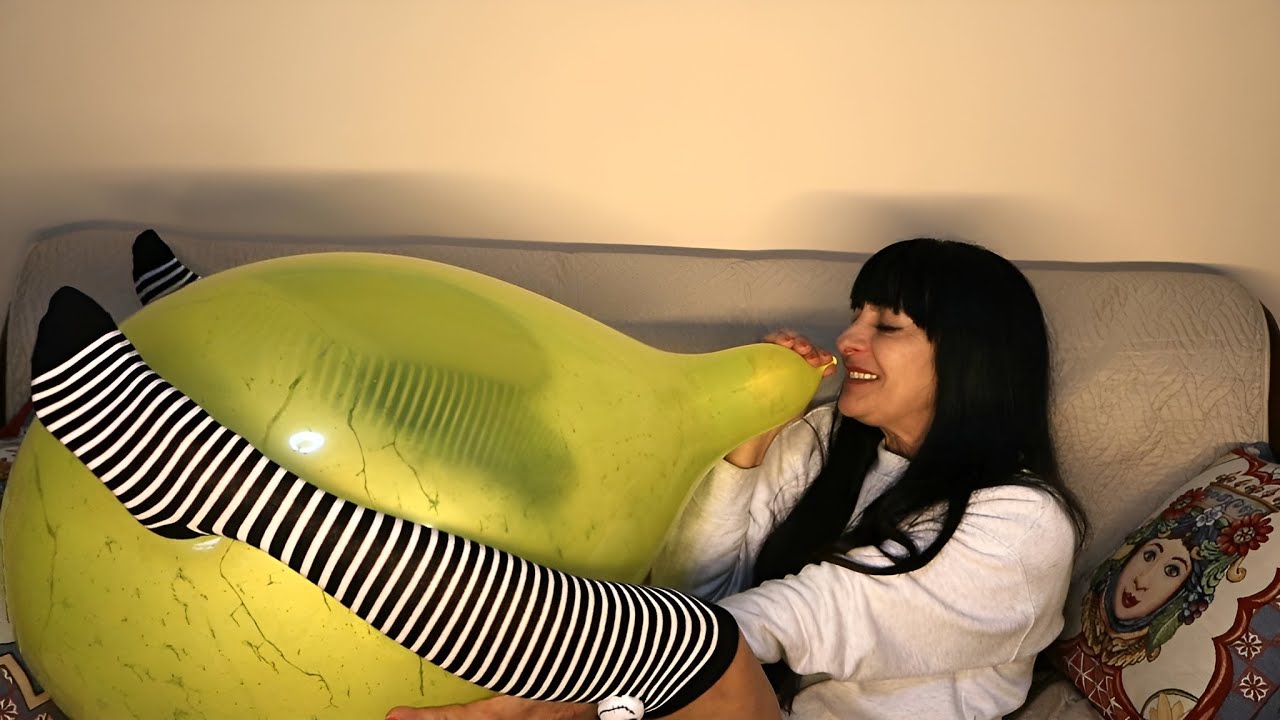 Blow to Pop: Inflating a Yellow Unique 16” Until It Explodes