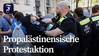 Police clear occupied lecture hall at Humboldt University in Berlin