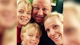 SXM BRYAN WAYNE INTERVIEW WITH THE HIGHWAY'S STORME WARREN Wealth