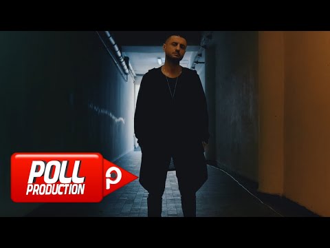 Fırat Giresunlu - Gitmeceler - (Official Video)