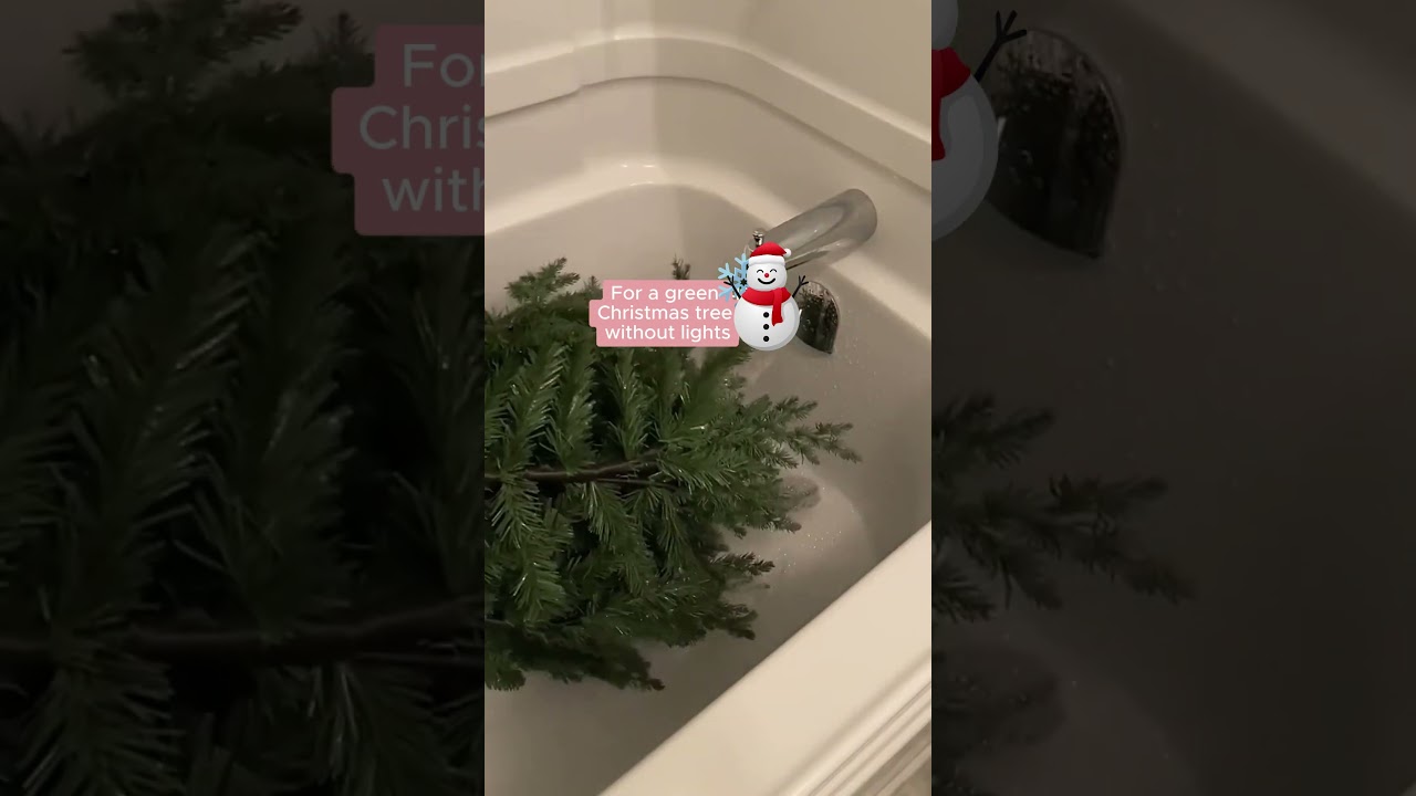 How to clean an artificial Christmas tree?