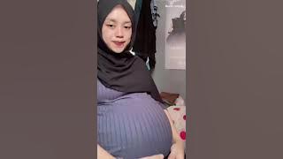Beautiful Pregnant Women in Hijab Show Standing Live