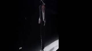 Michael Jackson The King Of PoP-The life of a King