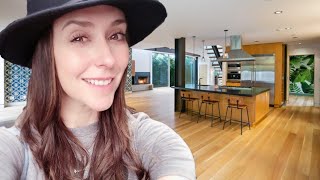 Look Inside | Jennifer Love Hewitt Pacific Paradise Home