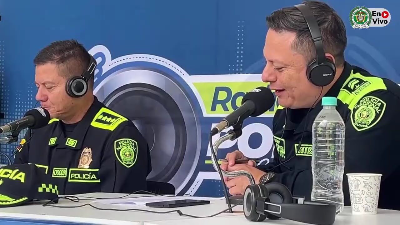 Radio Policía Nacional en el día mundial de la radio.