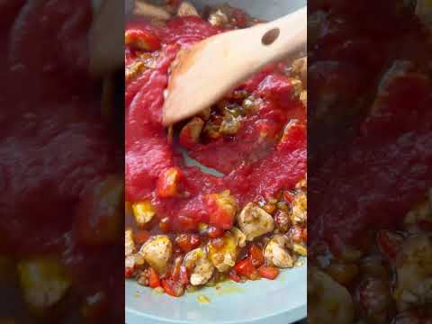 Vídeo: Quina pasta per a la salsa de tomàquet?